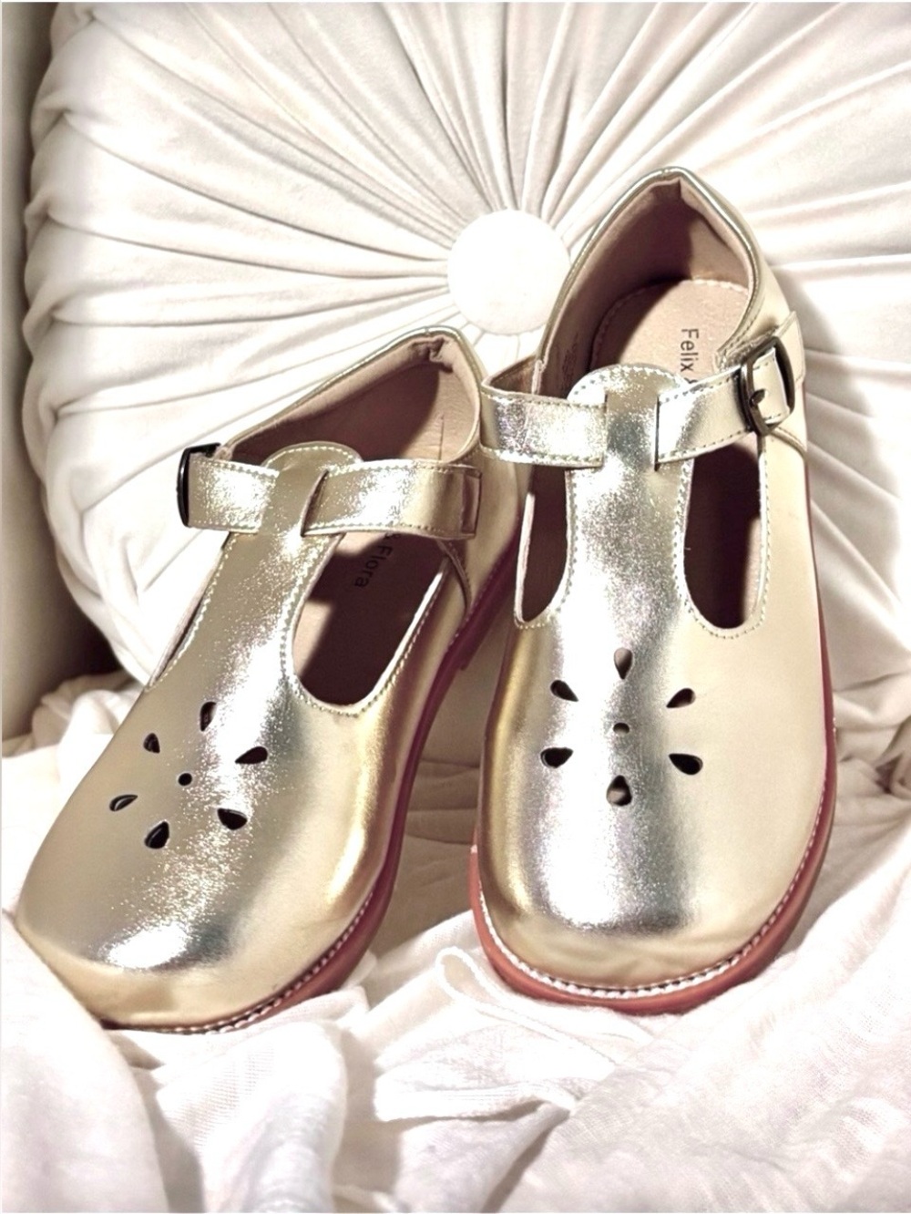 NWOT Felix & Flora Gold Metallic Mary Jane
Shoes | Size 13 |